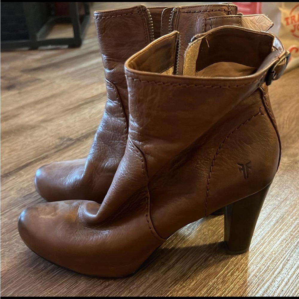 Frye Heeled Brown Boots